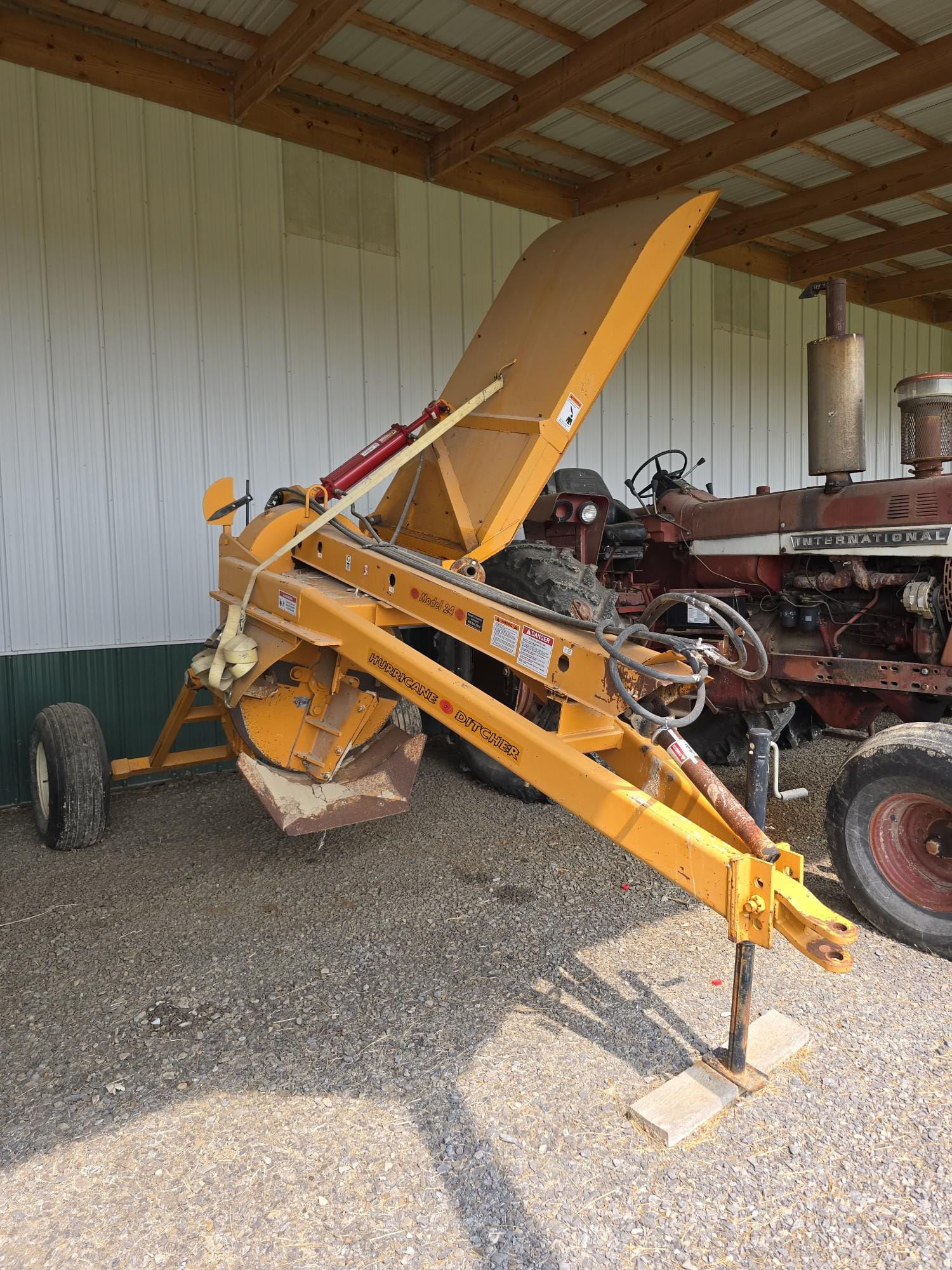 Main image Hurricane 24