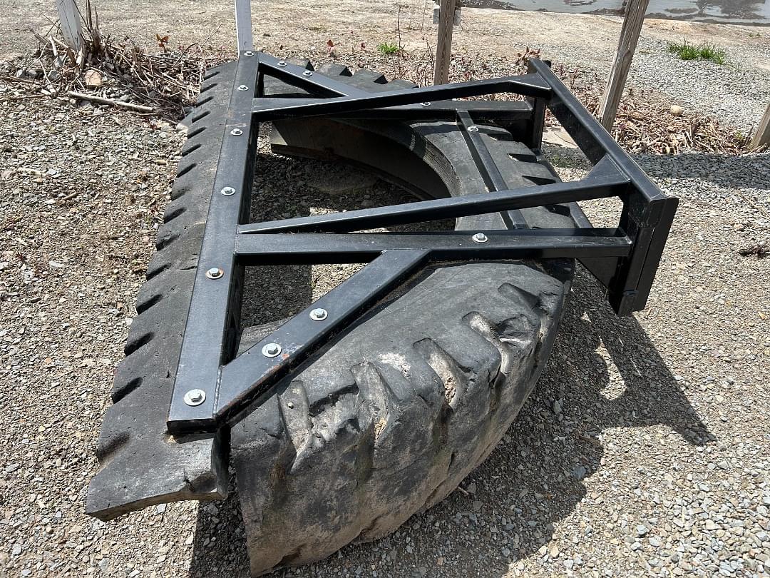 Image of Hurst Tire Scraper Image 0