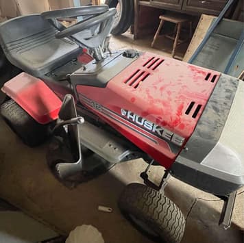 Main image Huskee 12