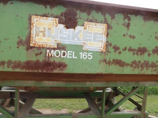 Image of Huskee 165 equipment image 2