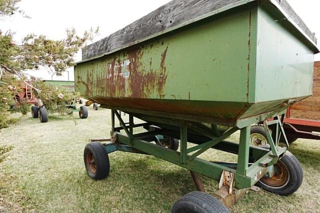 Image of Huskee 165 equipment image 2
