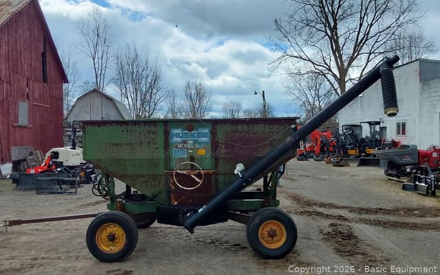 Image of Huskee 165 equipment image 2