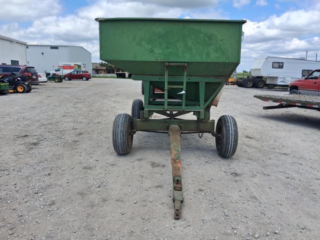 Image of Huskee 225 equipment image 2