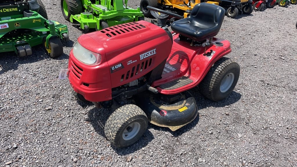 Main image Huskee LT4200