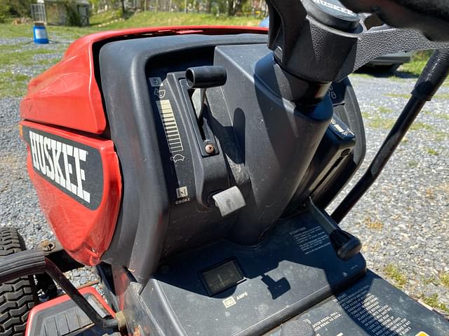 Image of Huskee Wide Cut GT equipment image 4