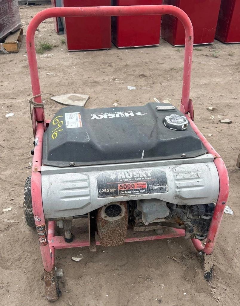 Main image Husky 5000