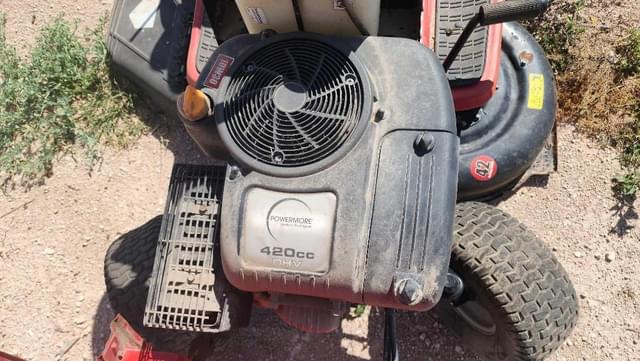 Image of Huskee LT4200 equipment image 4