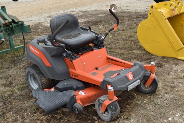 Image of Husqvarna Z254 equipment image 2
