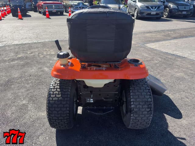 Image of Husqvarna YTA22V46 equipment image 4