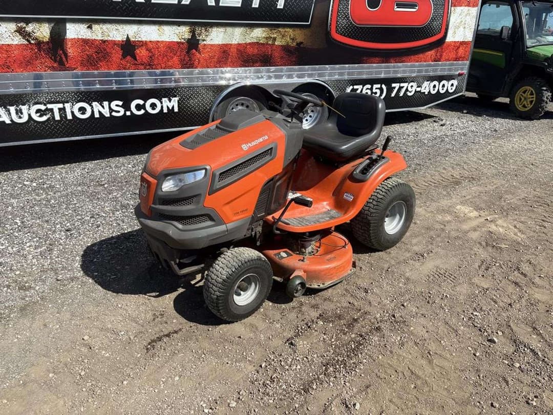 Image of Husqvarna YTH18542 Primary image