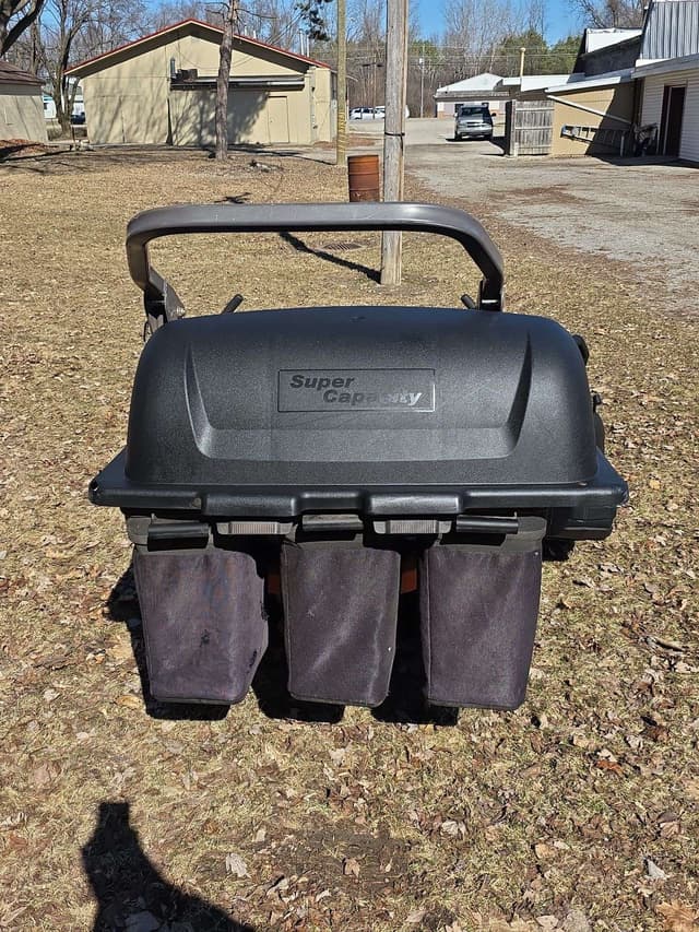 Image of Husqvarna M-ZT 52 equipment image 3