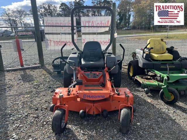 Image of Husqvarna IZ5223 equipment image 2