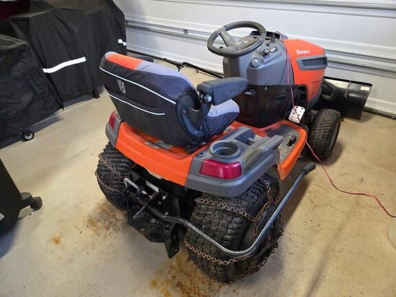Husqvarna GT48XLSi Equipment Image0