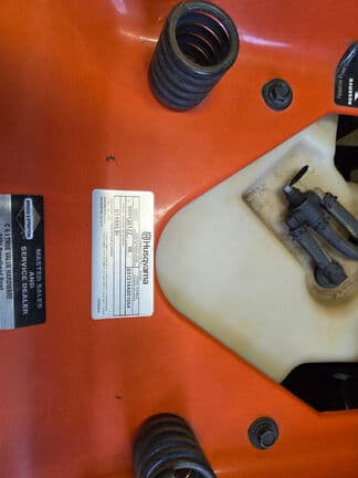 Image of Husqvarna GT48XLSi equipment image 2
