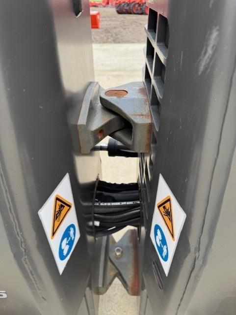 Image of Husqvarna LP9505 Image 1