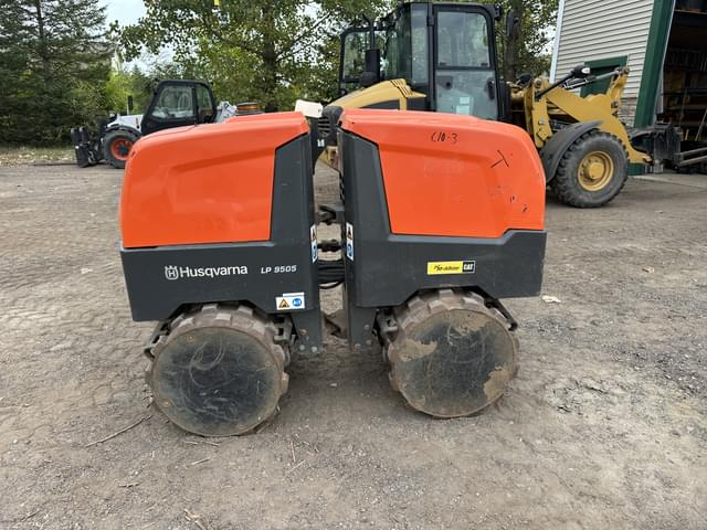 Image of Husqvarna LP9505 equipment image 1