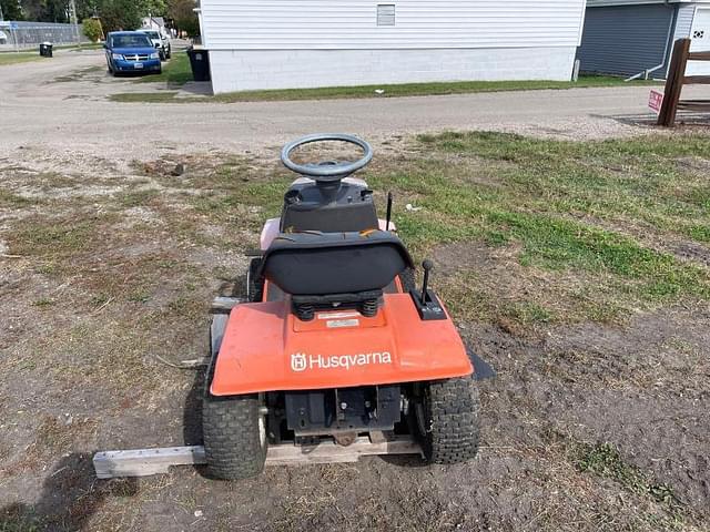 Image of Husqvarna LR111 equipment image 3