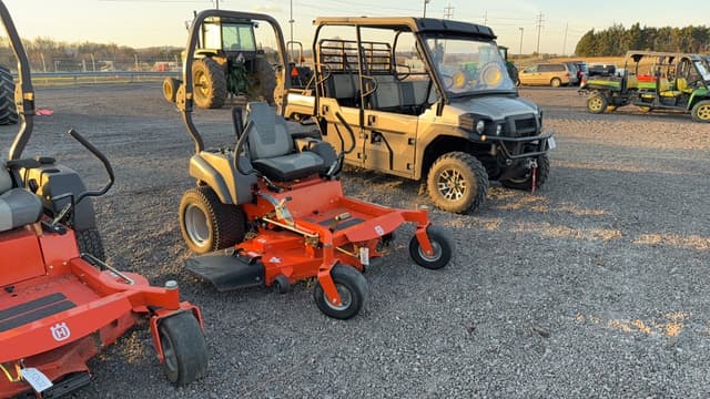 Image of Husqvarna M-ZT 52 equipment image 2