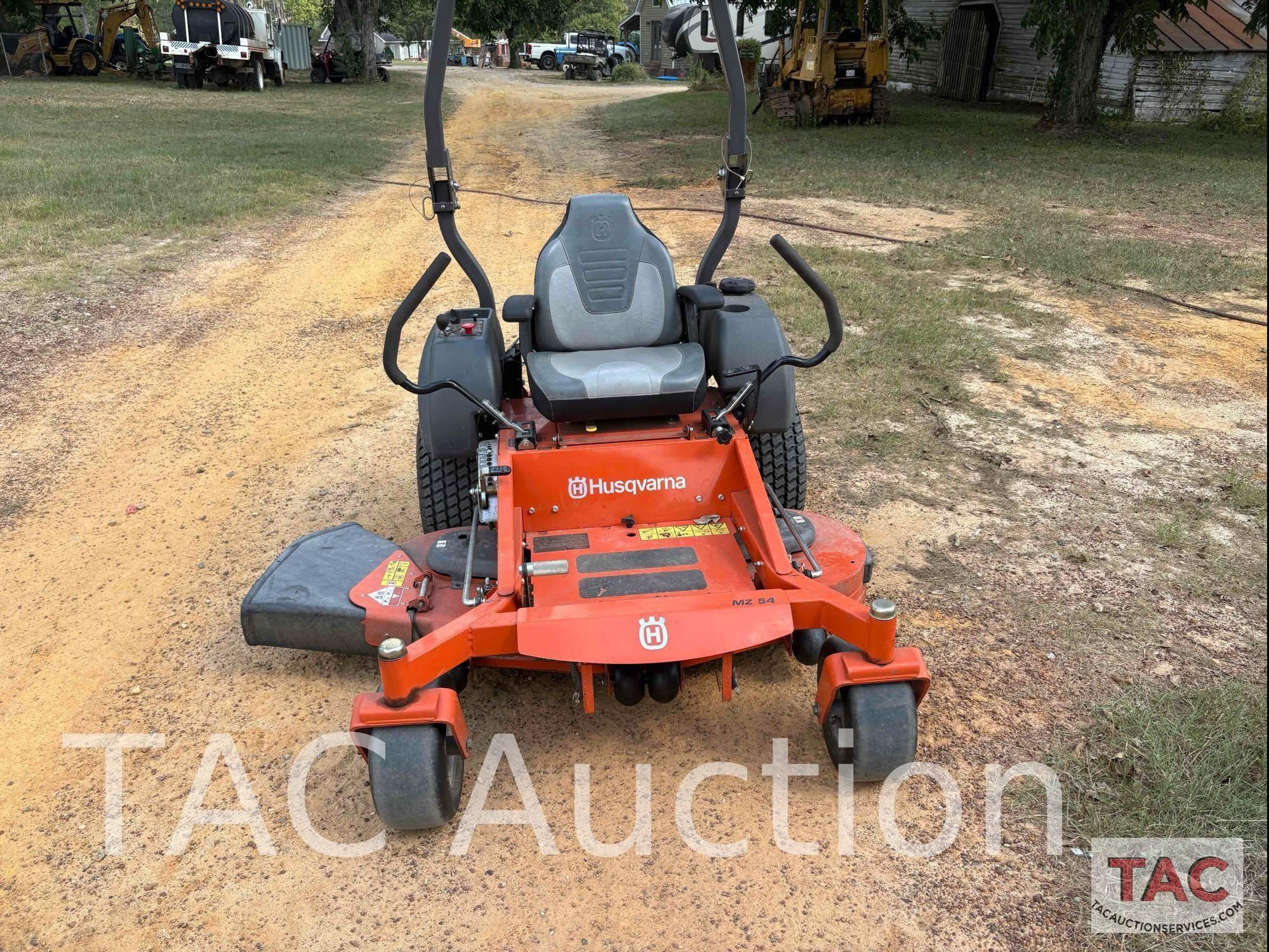 Husqvarna MZ54 Equipment Image0