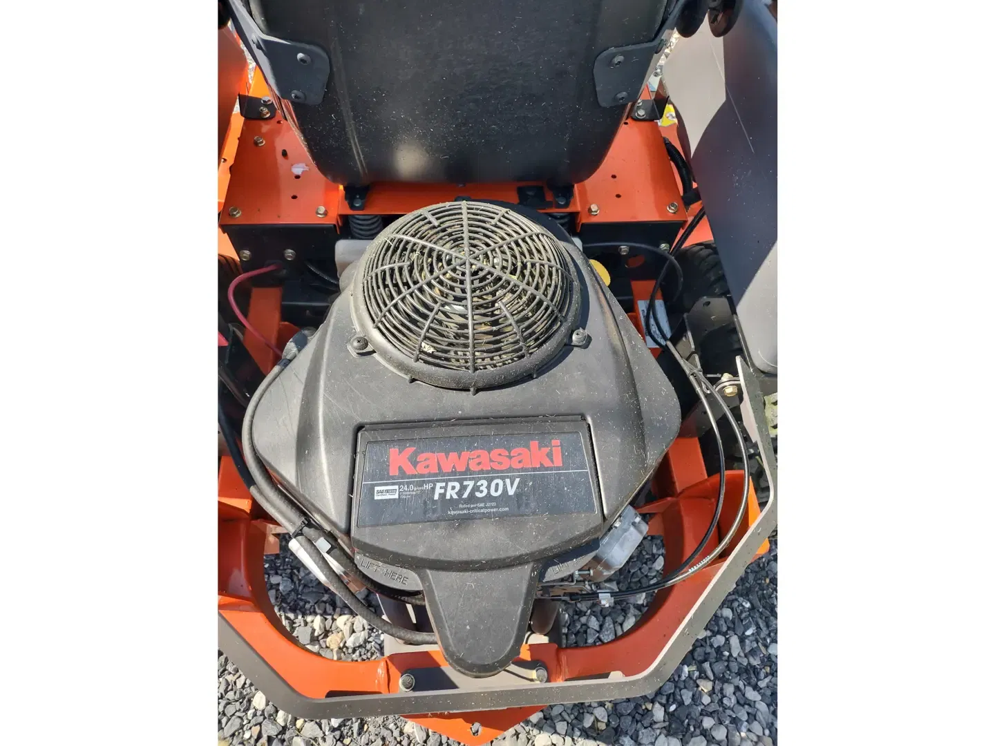 Husqvarna MZ61 Equipment Image0