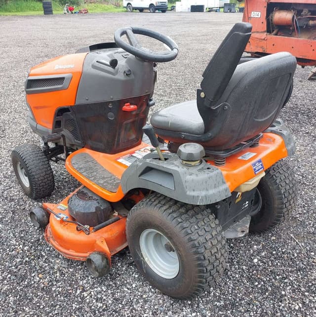 Image of Husqvarna YTH24K48 equipment image 3