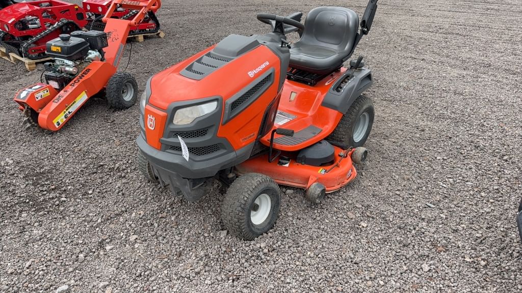 Husqvarna YTH24K48 Equipment Image0