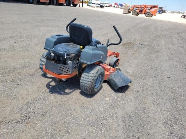 Image of Husqvarna RZ4824F equipment image 4