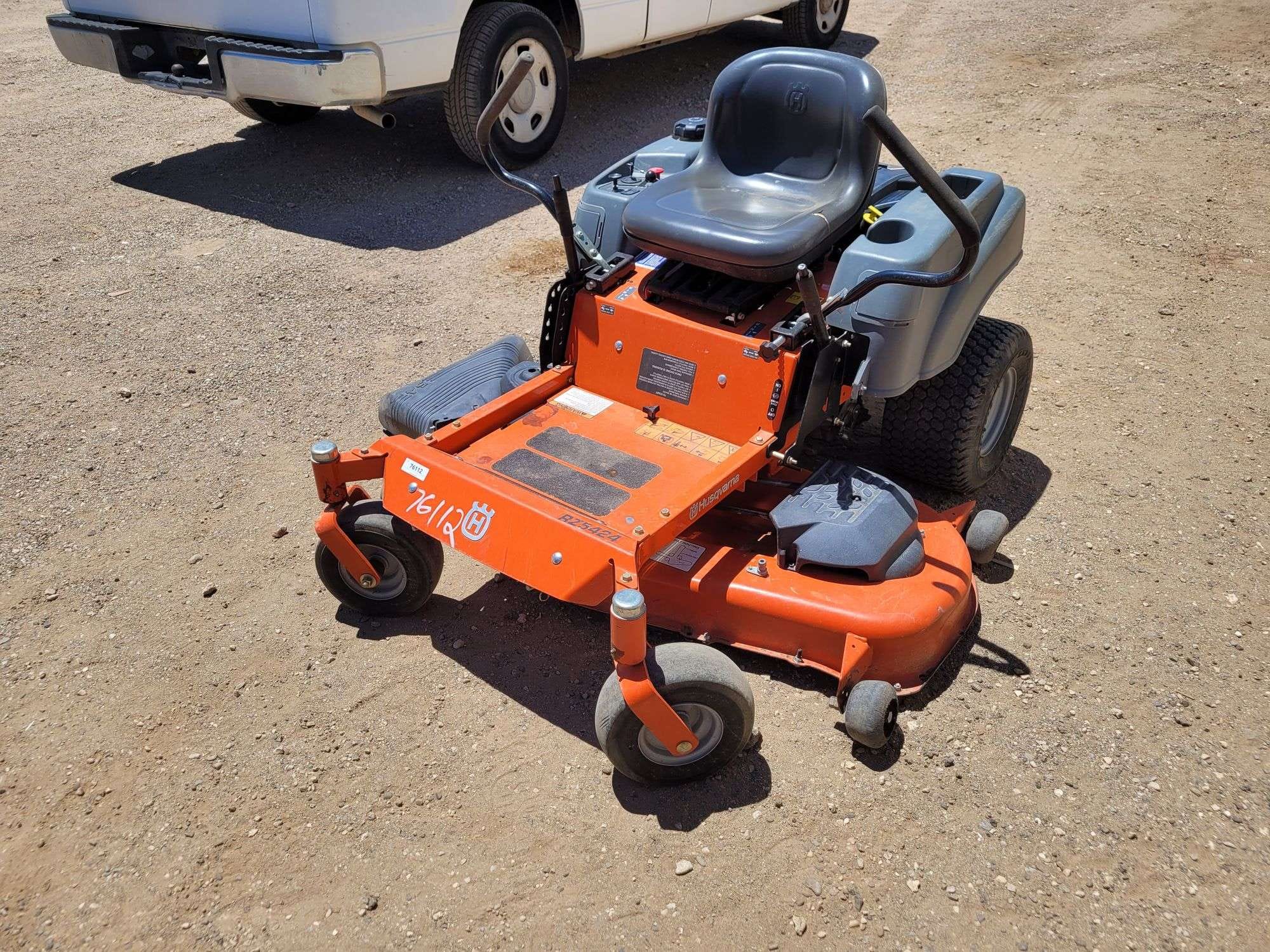 Husqvarna RZ5424 Equipment Image0