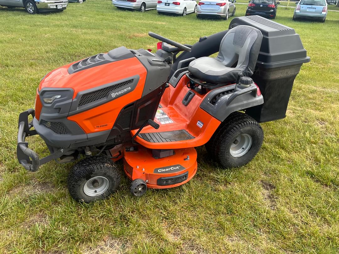 Image of Husqvarna TS242XD Primary image