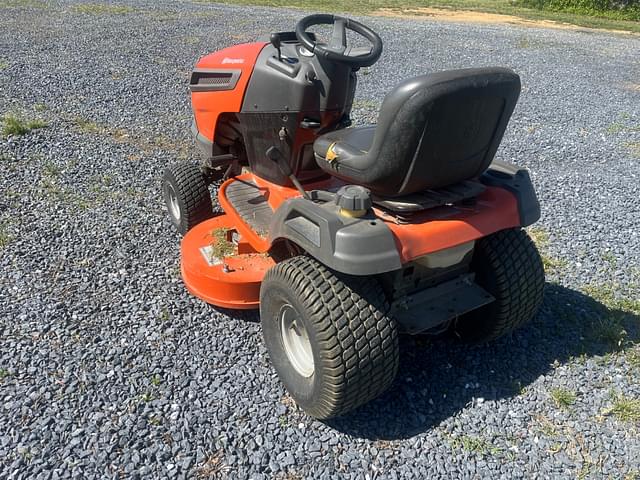Image of Husqvarna YT42DXLS equipment image 2