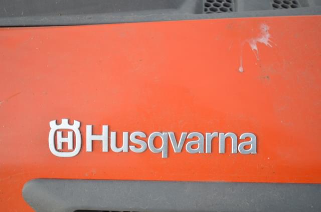 Image of Husqvarna YT46LS equipment image 3