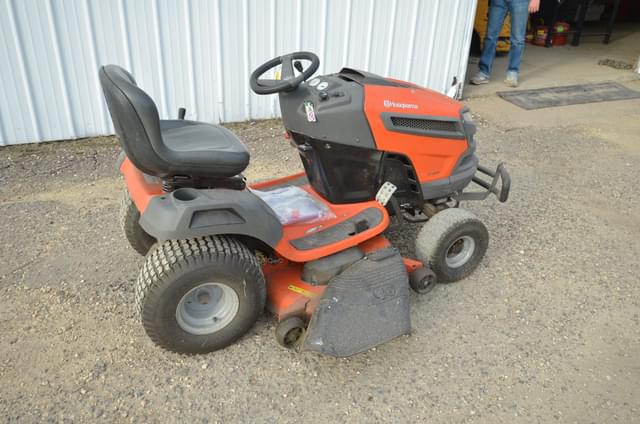 Image of Husqvarna YT46LS equipment image 4