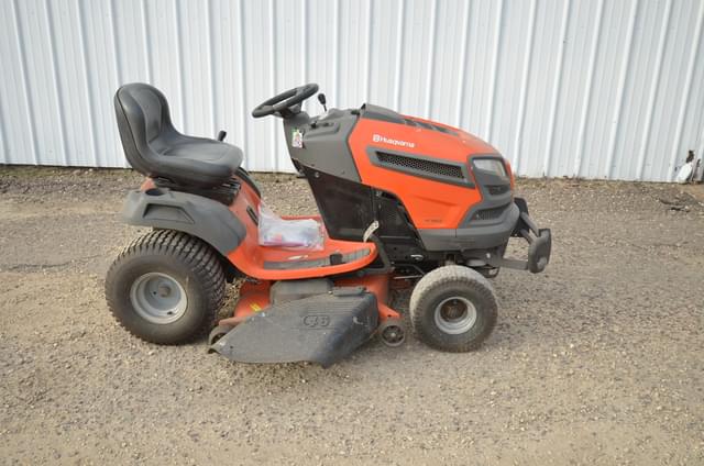 Image of Husqvarna YT46LS equipment image 1