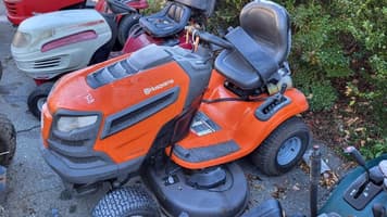 Main image Husqvarna YTH22V46
