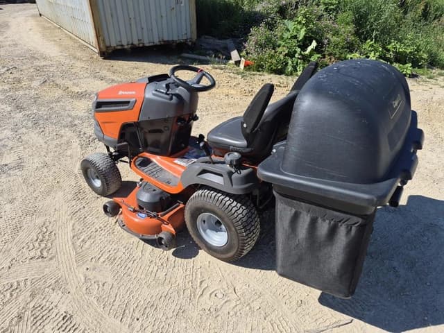 Image of Husqvarna YTH24V48 equipment image 1