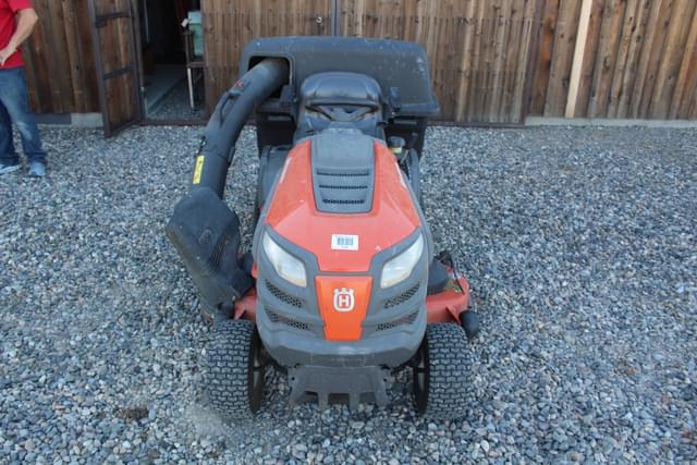 Image of Husqvarna YTH 24V48 equipment image 1
