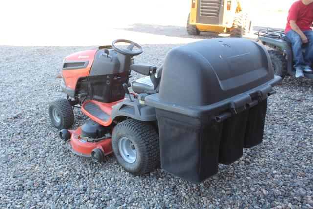 Image of Husqvarna YTH 24V48 equipment image 3