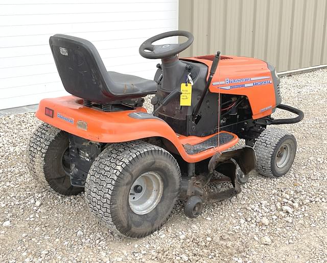 Image of Husqvarna YTH1542XP equipment image 4