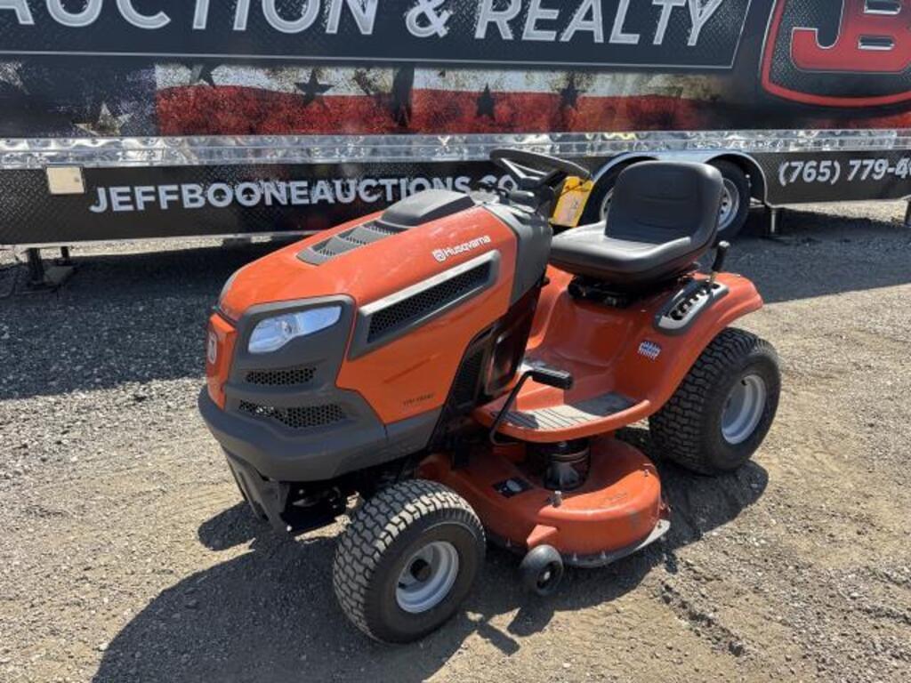 Image of Husqvarna YTH18542 Primary image