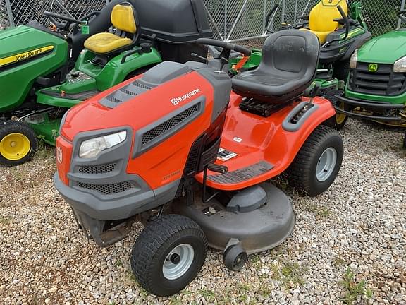 Image of Husqvarna YTH18K46 Image 0