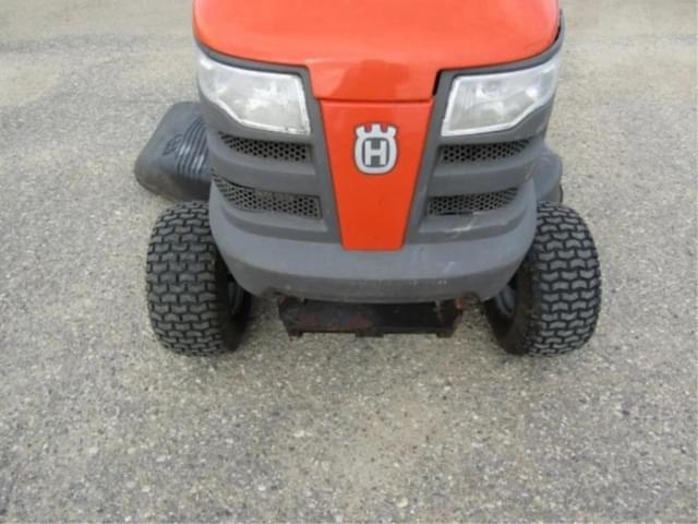 Image of Husqvarna YTH20K46 equipment image 3