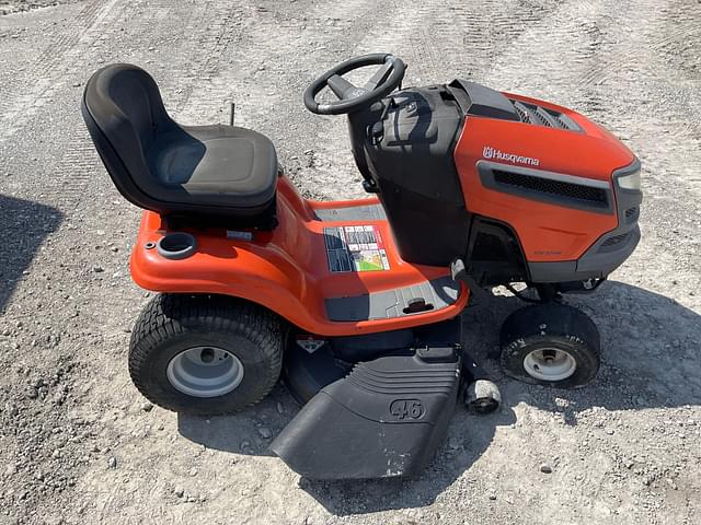 Image of Husqvarna YTH22V46 equipment image 3
