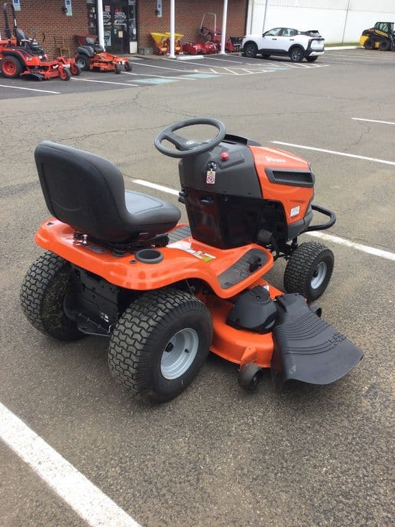 Image of Husqvarna YTH24K54 equipment image 2