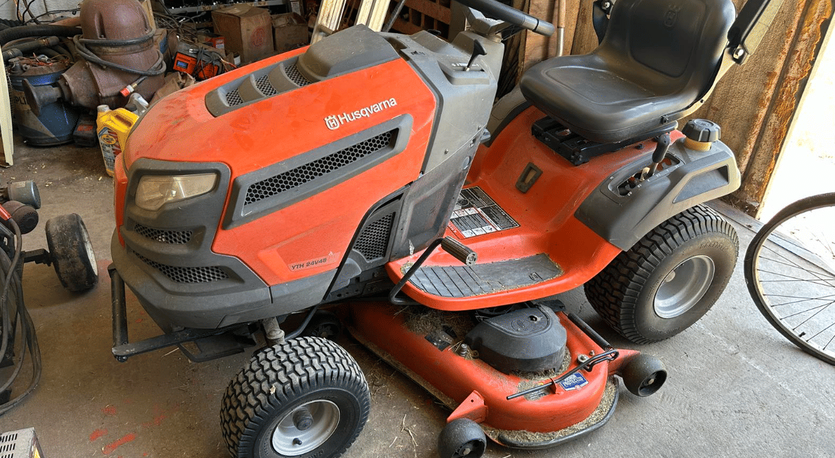 Main image Husqvarna YTH24V48