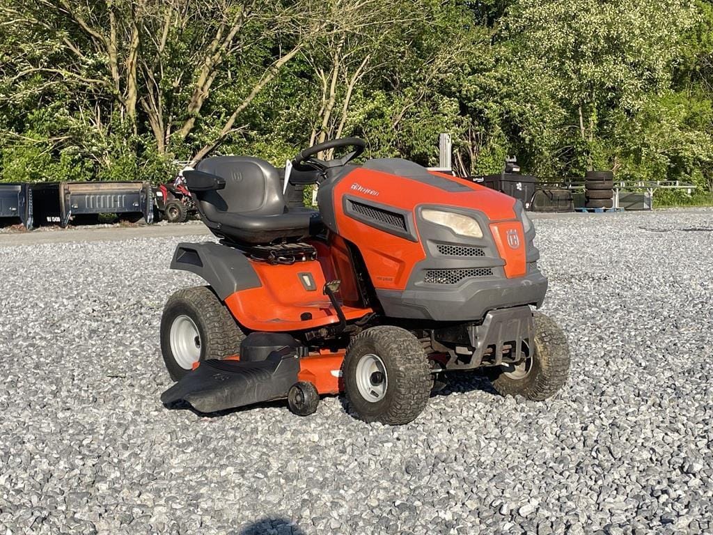 Main image Husqvarna YTH24V48