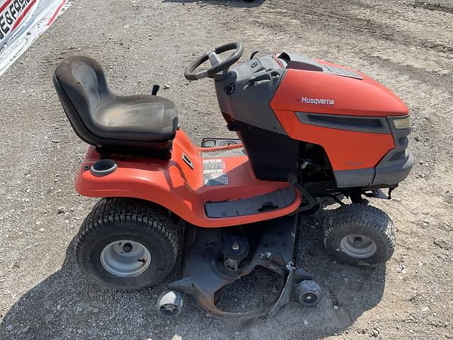 Image of Husqvarna YTH24V54 equipment image 3