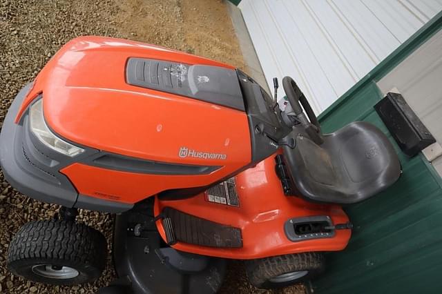 Image of Husqvarna YTH21K46 equipment image 1