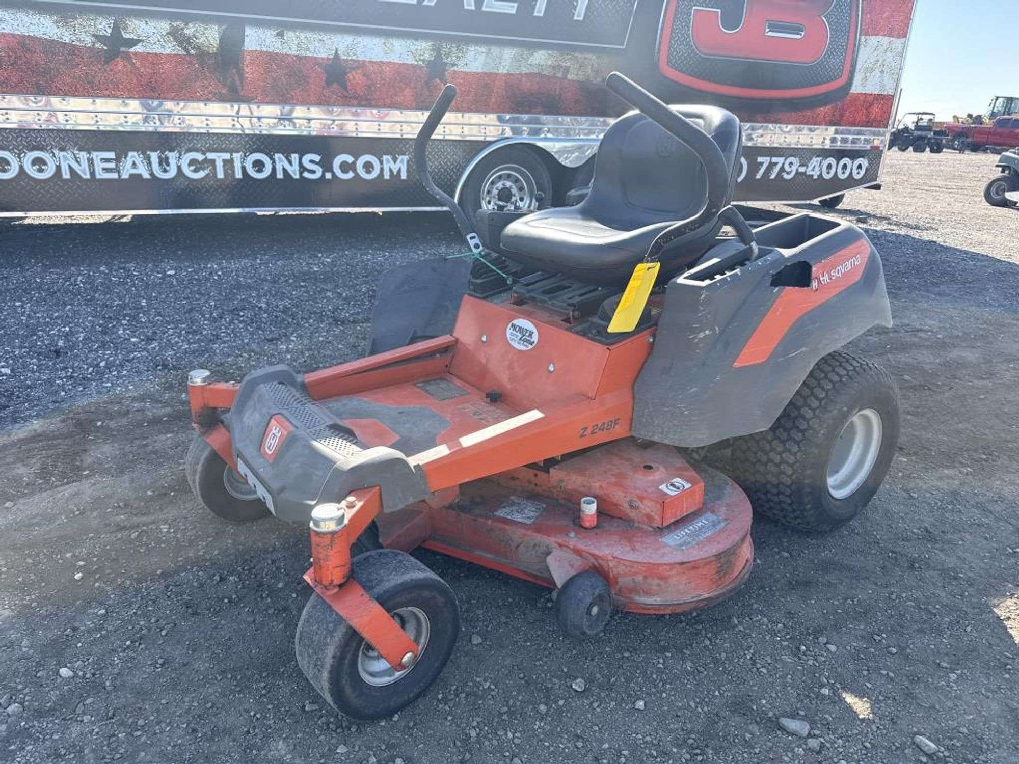 Husqvarna Z248F Equipment Image0
