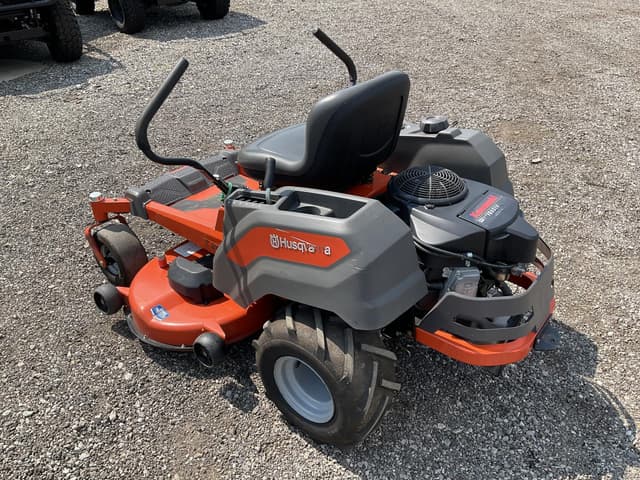 Image of Husqvarna Z246 equipment image 2