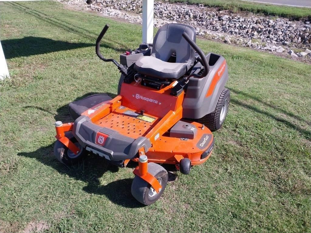 Husqvarna Z248F Equipment Image0